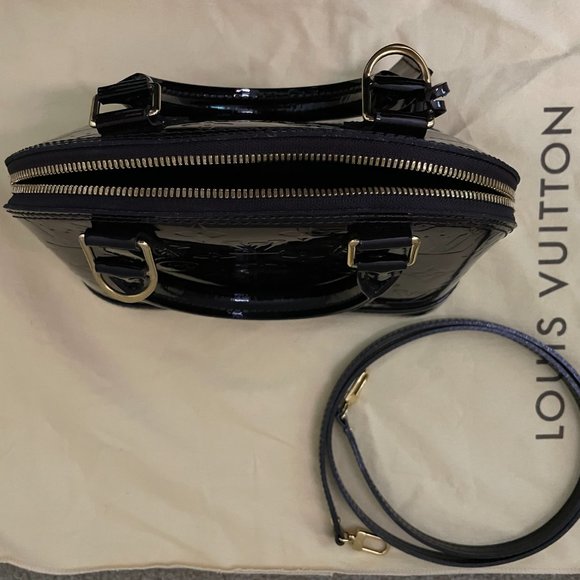 Louis Vuitton ALMA BB Handbag - Picture 3 of 5